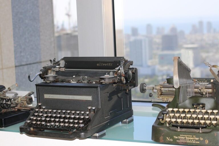law office, lawyer, attorney, office, law, legal, computer, business, type writer, technology, work, writing, company, gray computer, gray office, gray work, gray writing, gray law
